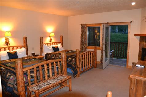 Daniels summit lodge heber ut - Contact Info. 17000 S HWY 40. PO Box 240. Heber City, UT 84032. Toll-Free: 800-519-9969. Local: 435-548-2300.